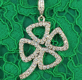 Custom Diamond 4-Leaf Clover Necklace