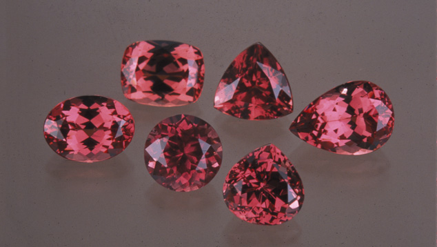 garnet-cutting-gia.jpg